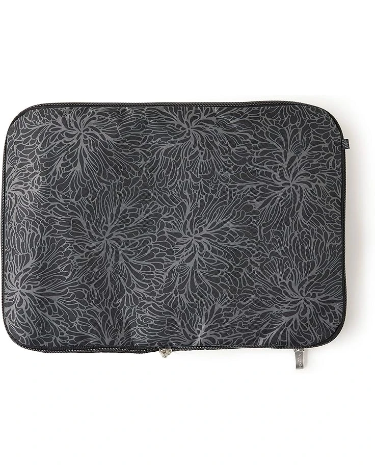 Baggallini 2 Medium / 1 Large Compression Cubes | Bag and Travel Accessories - Image 4